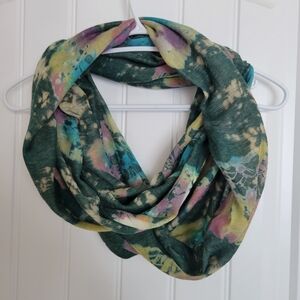 Green and Multicolor Infinity Scarf